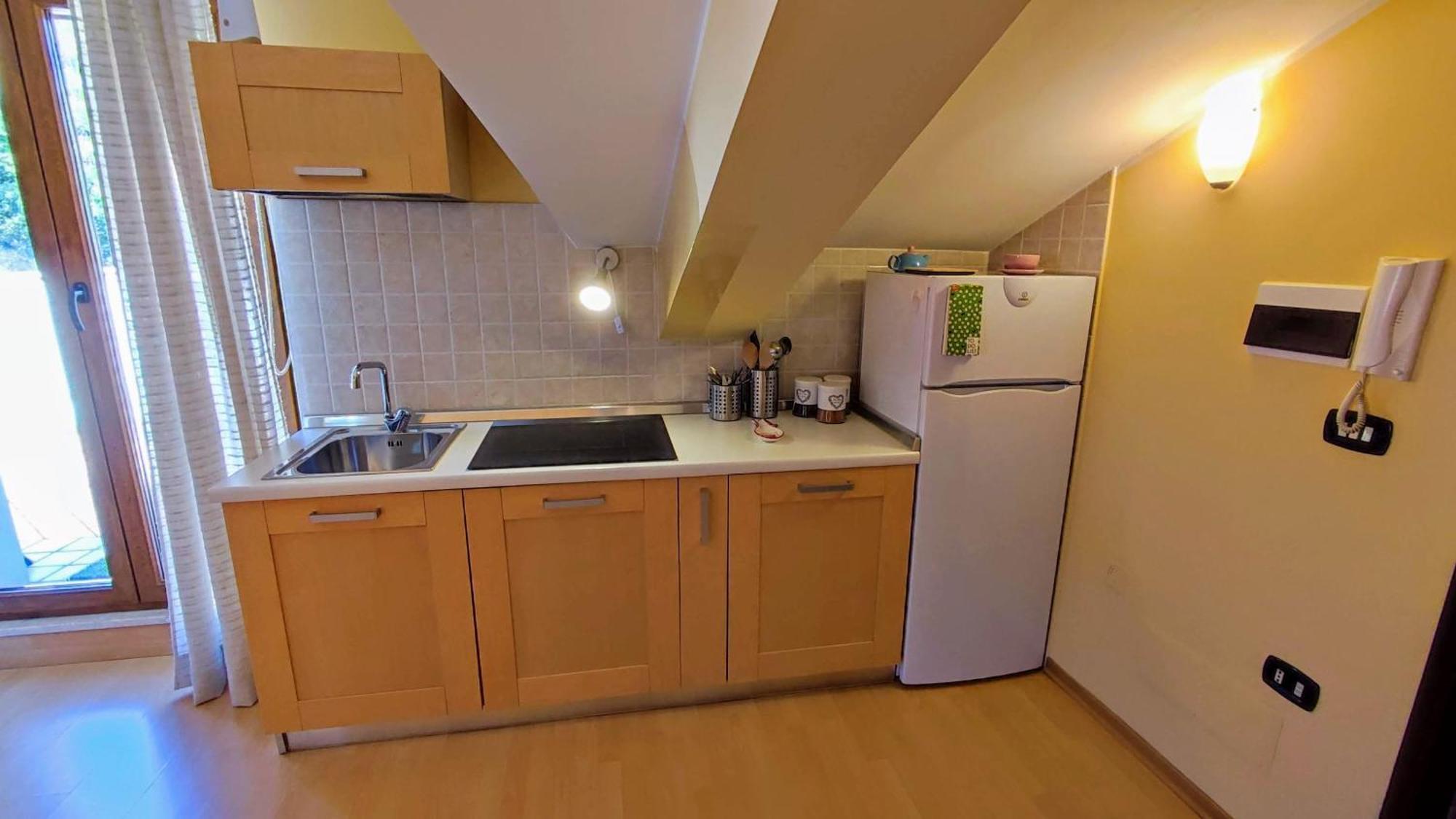 La Mansarda Apartment กัสเตลดิซังโกร ภายนอก รูปภาพ